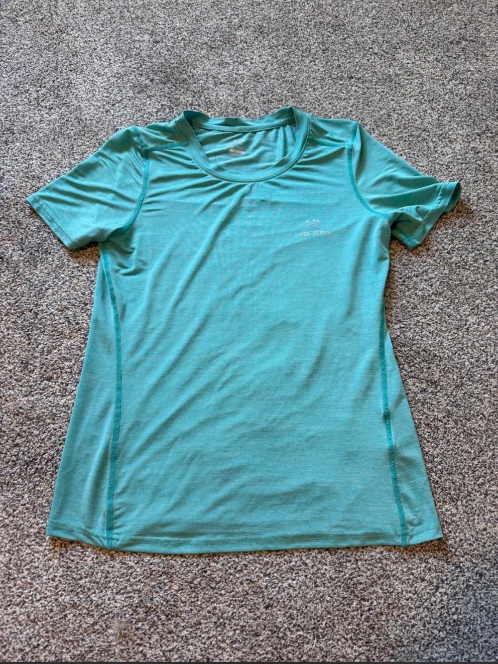 ARC'TERYX • T-SHIRT